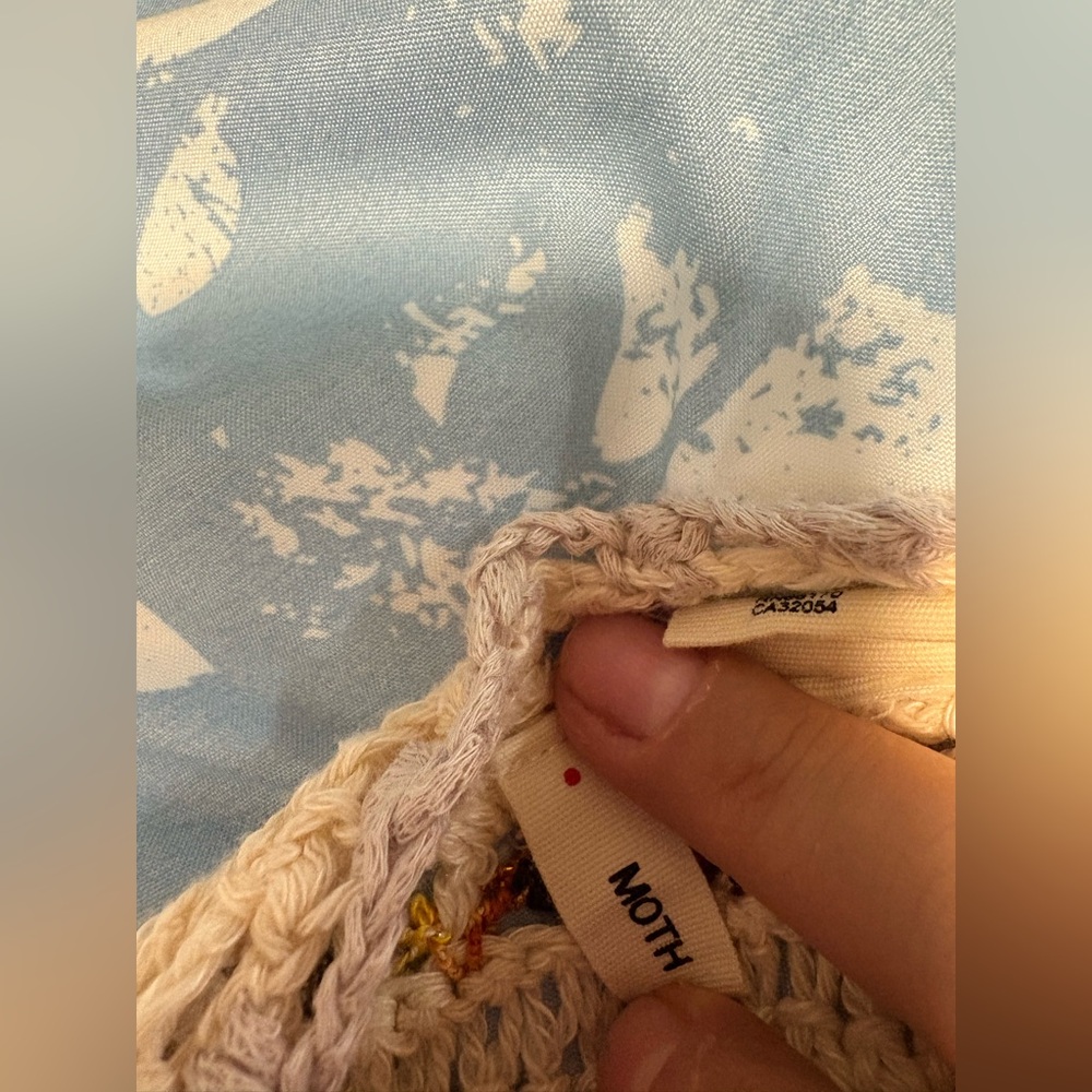 Moth Beige and Multicolor Crochet Poncho - Picture 4 of 4